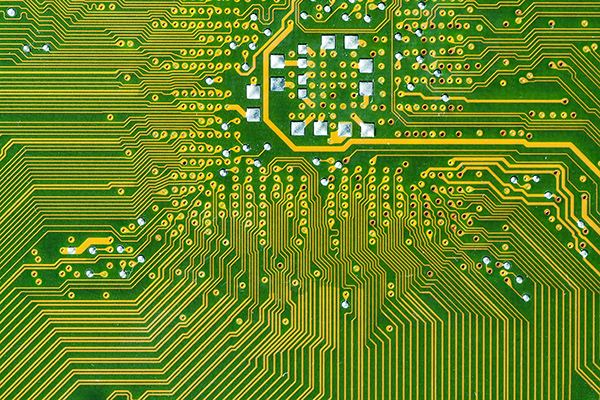 PCB СРЕЩУ PCBA